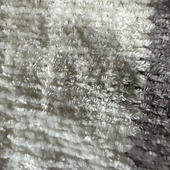 ANDRÉE By Unit Soft Stripe Hooded Pullover - Picture 7 of 7